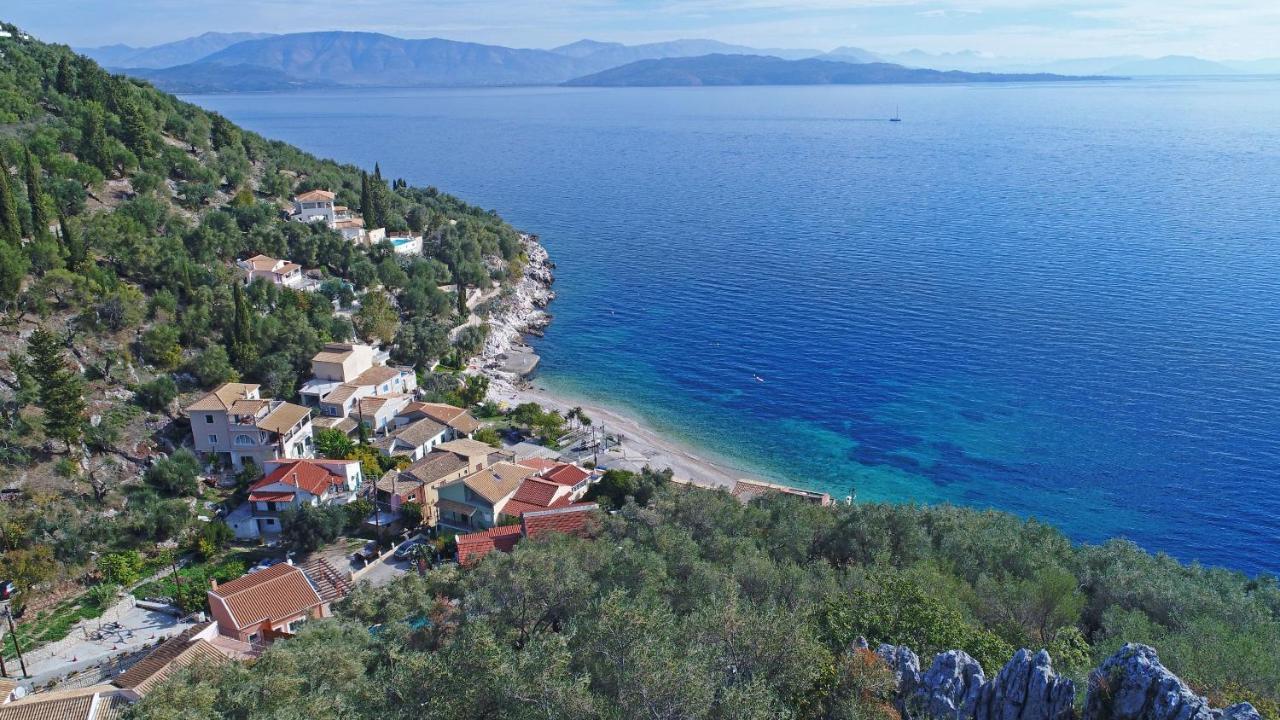 Alexandra Apartment Nisaki  Екстериор снимка